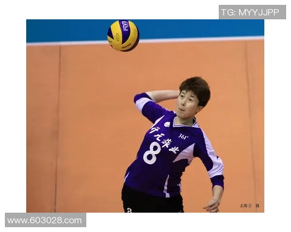李静专访:揭秘排球背后的成功秘诀与成长之路 李静专访:揭秘排球背后的成功秘诀与成长之路