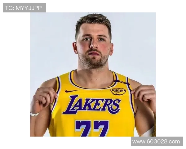 湖人对爵士精彩录播回顾分析球迷不可错过的比赛瞬间