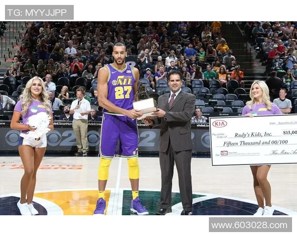 网篮与爵士历史交锋回顾及战绩分析探讨