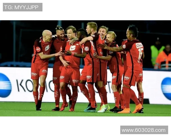 罗森博格与红牛激战成败揭晓比赛结果分析与精彩瞬间回顾 罗森博格与红牛激战成败揭晓比赛结果分析与精彩瞬间回顾