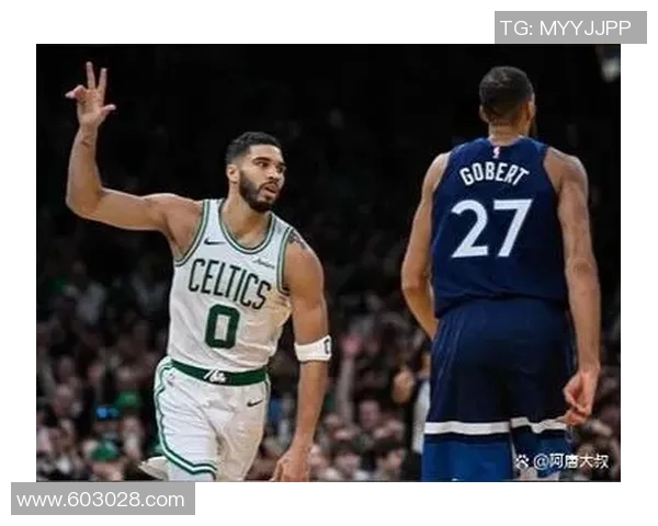 森林狼与爵士激战正酣比分胶着引发球迷热议