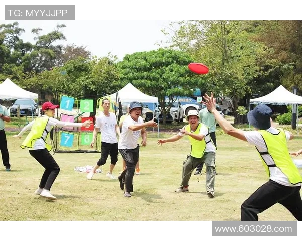 上海飞盘队创下新纪录展现卓越耐力引领全国飞盘运动新风潮