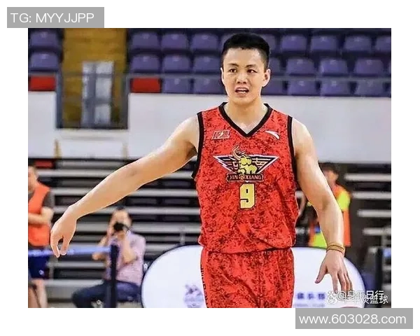 姜宇星的成长之路：从青涩少年到璀璨明星的奋斗故事