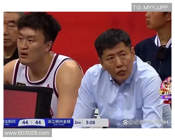 山东高速与青岛男篮激战正酣谁能在CBA赛场上笑到最后 山东高速与青岛男篮激战正酣谁能在CBA赛场上笑到最后