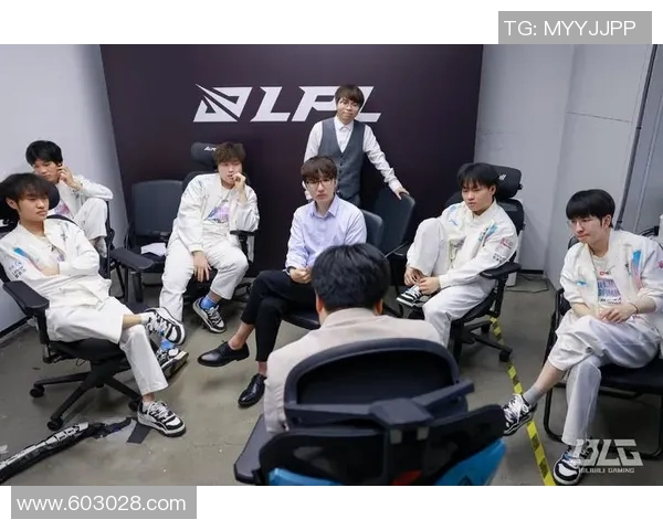 BLG战队实力引发热议电竞圈对其表现的不同看法分析